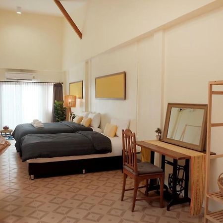 Appartamento Envieng House Chiang Mai Esterno foto